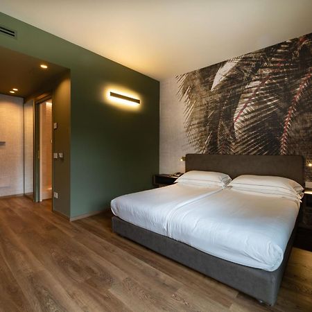 Phi Hotel Piajo 内姆布拉 外观 照片