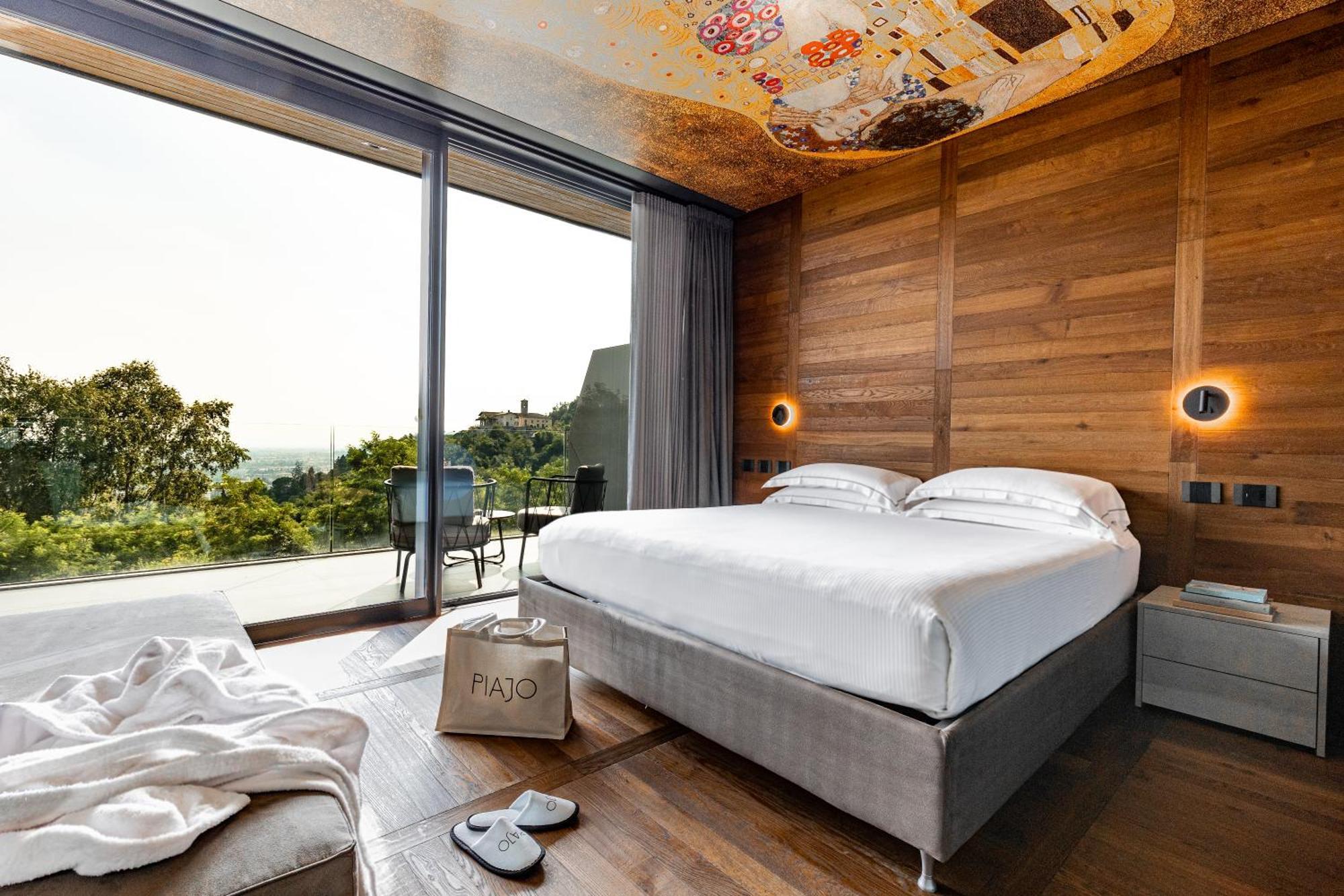 Phi Hotel Piajo 内姆布拉 外观 照片