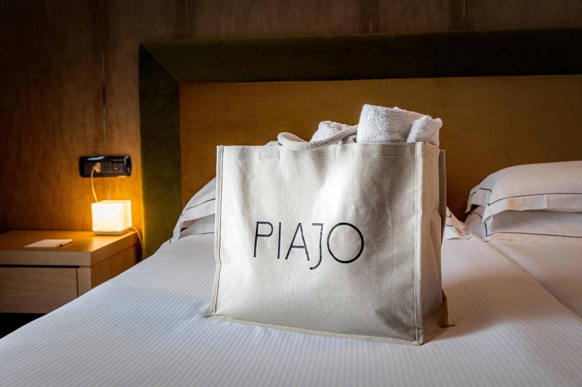 Phi Hotel Piajo 内姆布拉 外观 照片